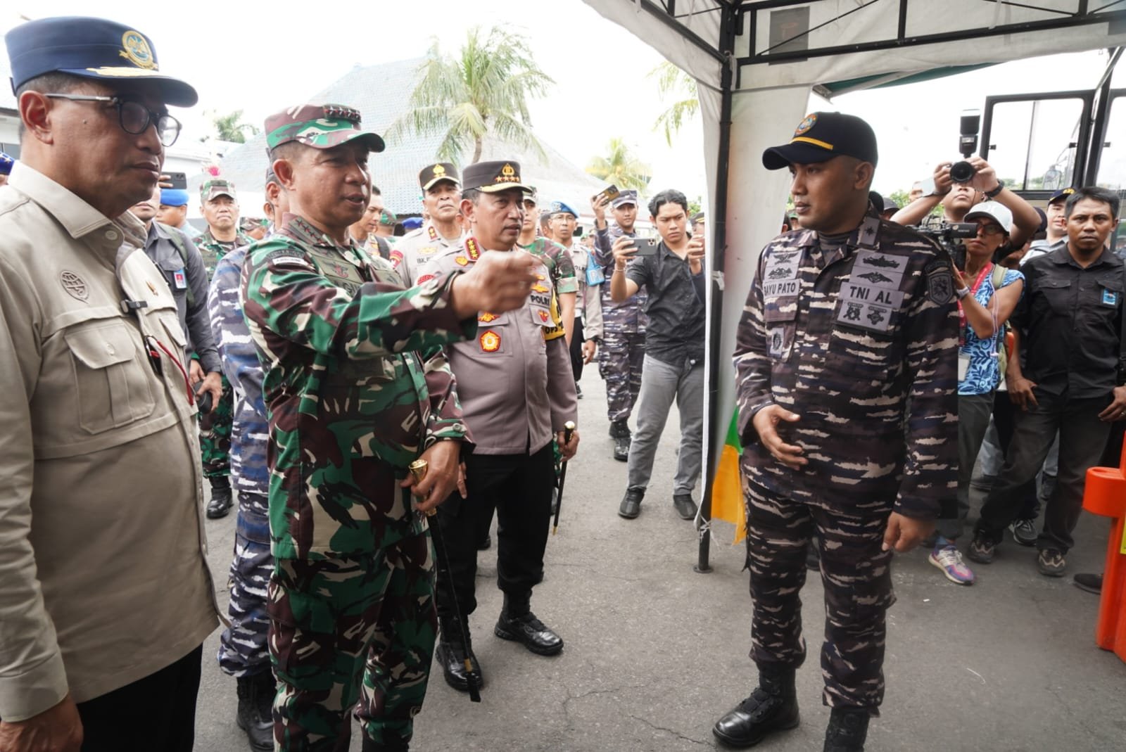 Panglima TNI Cek Kesiapan Mudik 2024 di Pelabuhan Gilimanuk Bali