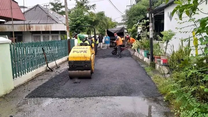 Dinas PUPR Kota Padang Percepat Perbaikan Jalan dan Drainase