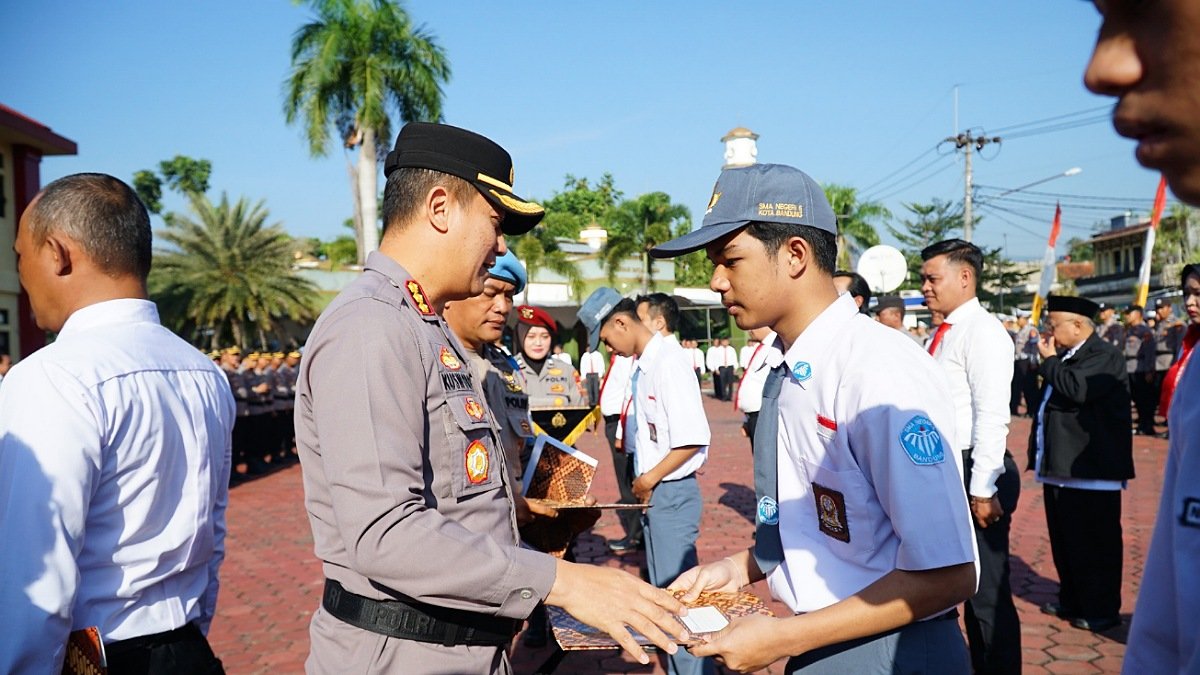 Kepedulian Sosial Pelajar SMA di Bandung Diapresiasi Kapolresta Bandung