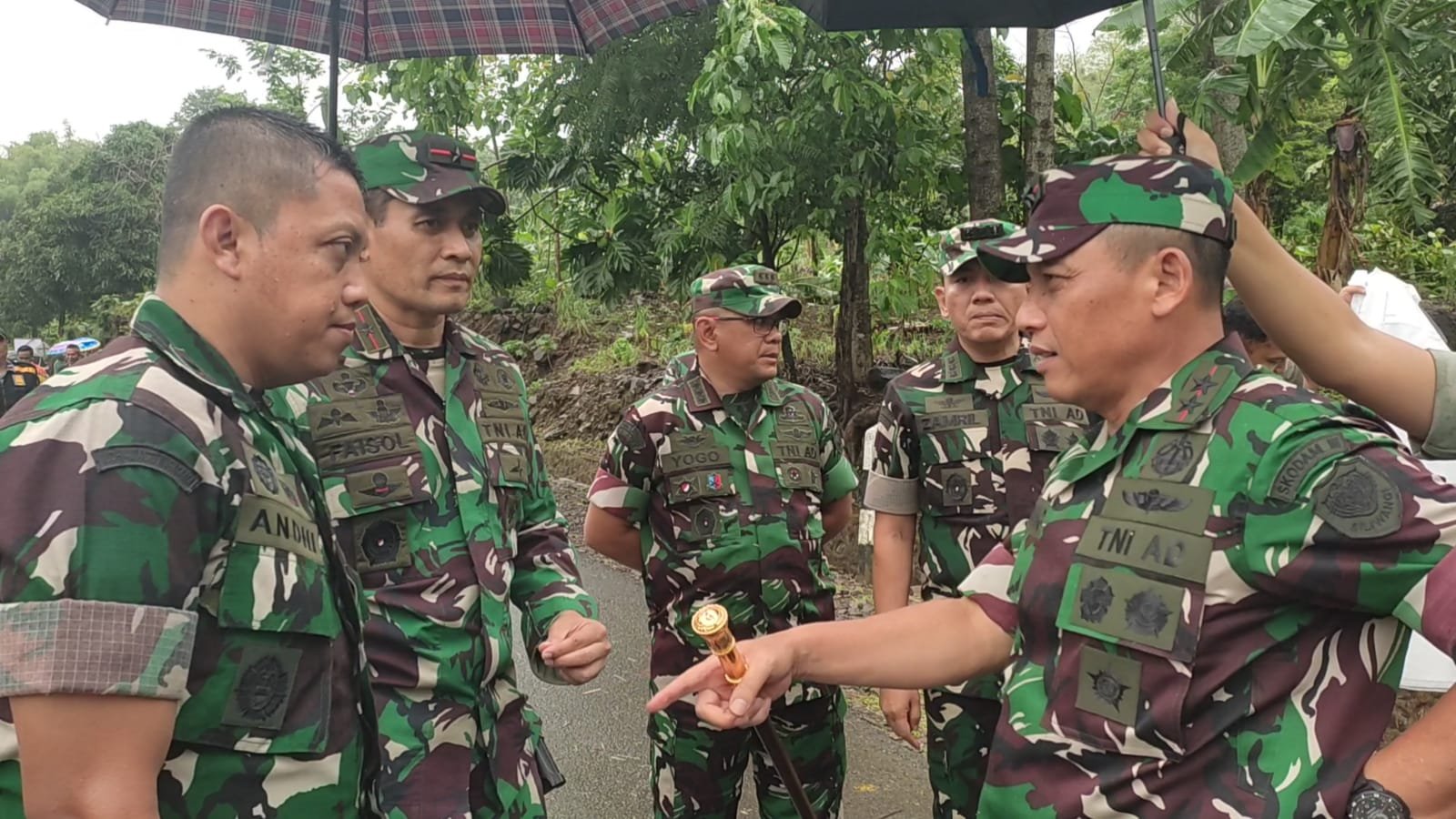 Dorong Percepatan Pemulihan, Pangdam III/Siliwangi Tinjau Langsung Lokasi Banjir Sukabumi