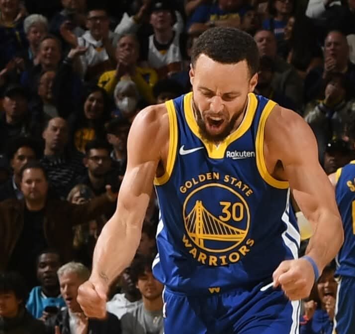 Photo: Official Facebook Stephen Curry