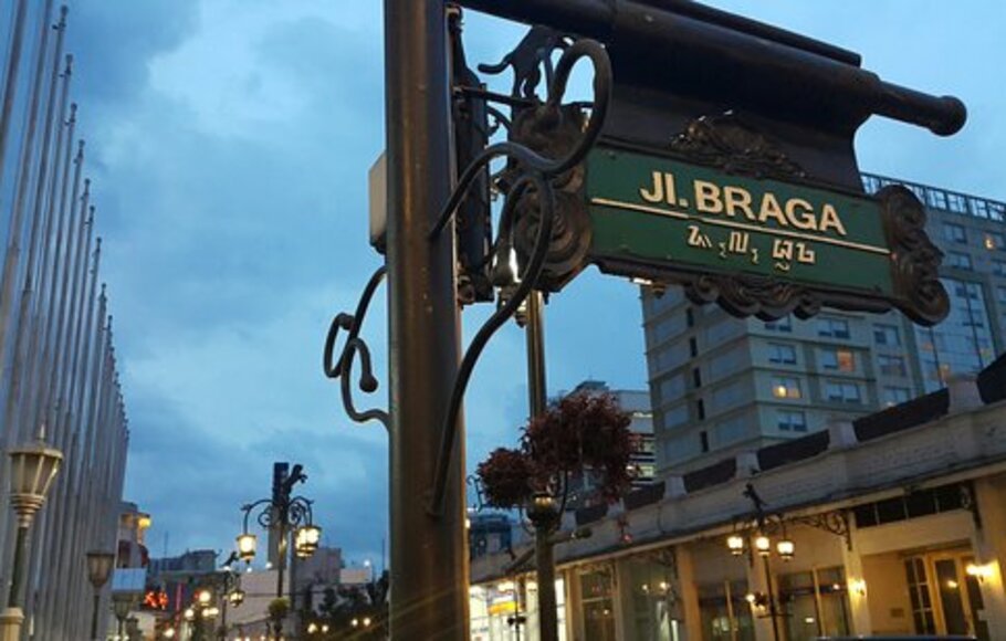 cozzyid hotel murah hotel terdekat penginapan murah penginapan terdekat booking hotel braga bandung pesona modern di jalan legendaris sumber gambar beritasatu