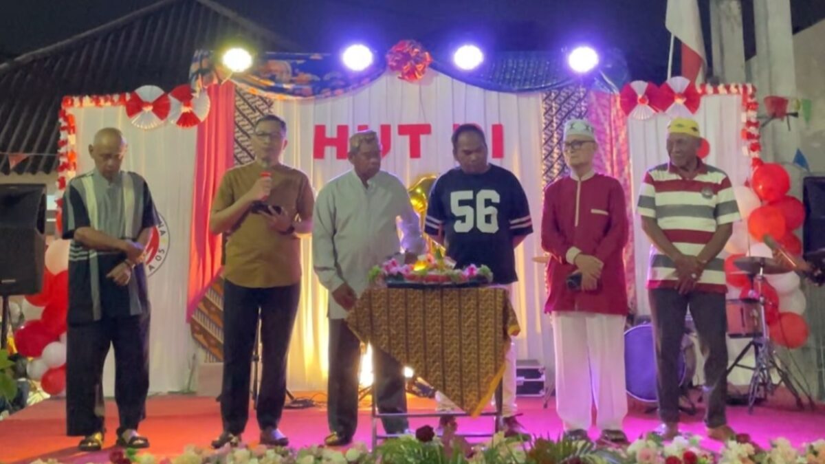 Semangat Pemuda Warnai Malam HUT RI ke-81 di RW 05 Lengkong Gudang Timur