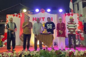 Semangat Pemuda Warnai Malam HUT RI ke-81 di RW 05 Lengkong Gudang Timur
